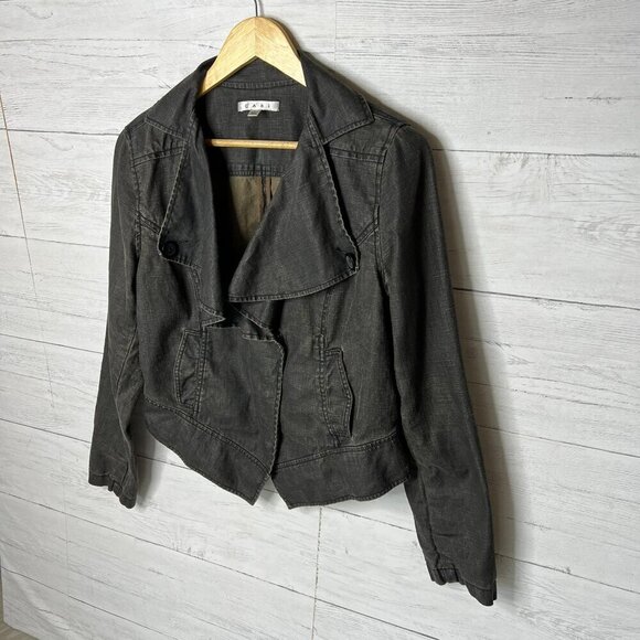 Cabi Jacket Womens Size Medium Black Faded Waxed 100% Linen Cropped Ruffle - Picture 4 of 16